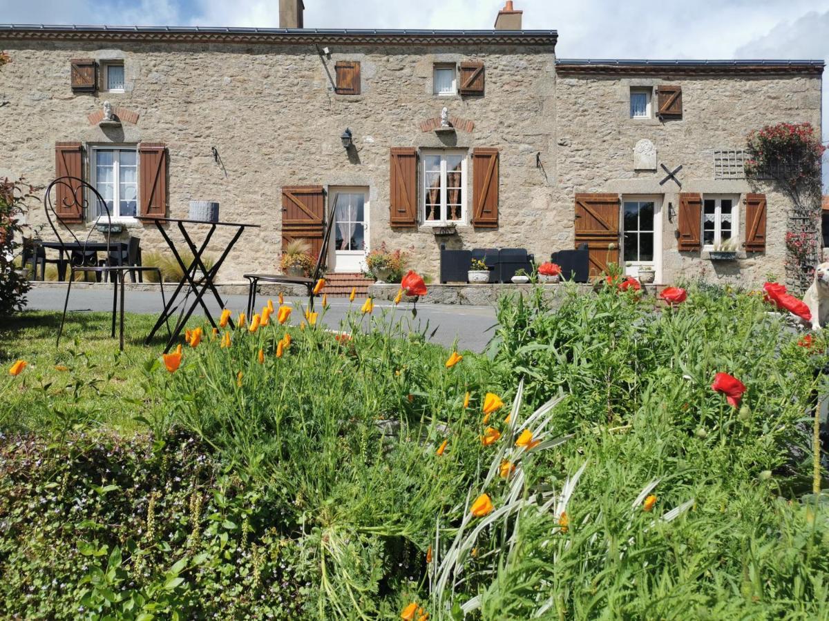 Au Coeur De La Nature Saint-Malo-du-Bois Exteriér fotografie